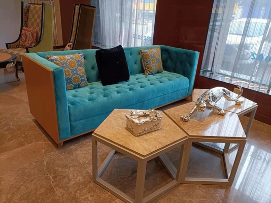 el botón del marco de madera de 2200*900*800m m Gelaimei empenachó a Sofa Blue For Living Room